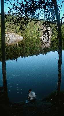 Finsko, NP Nuuksio, jezero Haukkalampi, foto Michael Stanovsk 1998